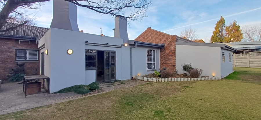 To Let 5 Bedroom Property for Rent in La Provance Free State